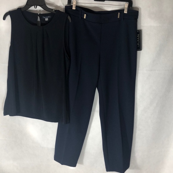 SOLD .NWT = 2 item , TOP & PANTS , Size L (12p). - Picture 2 of 8